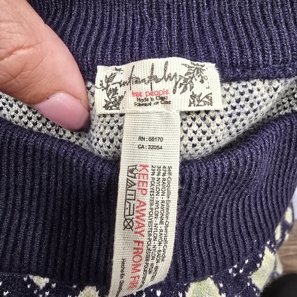 Free People Snow Bunny Knit Pants Sz L - Picture 2 of 9